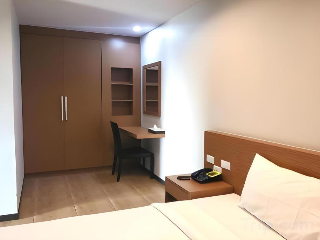 Eurotel Hotel Канчанабури Экстерьер фото