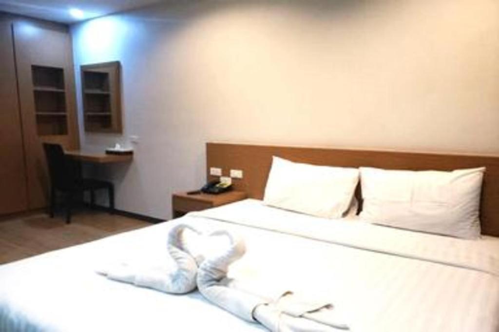 Eurotel Hotel Канчанабури Экстерьер фото